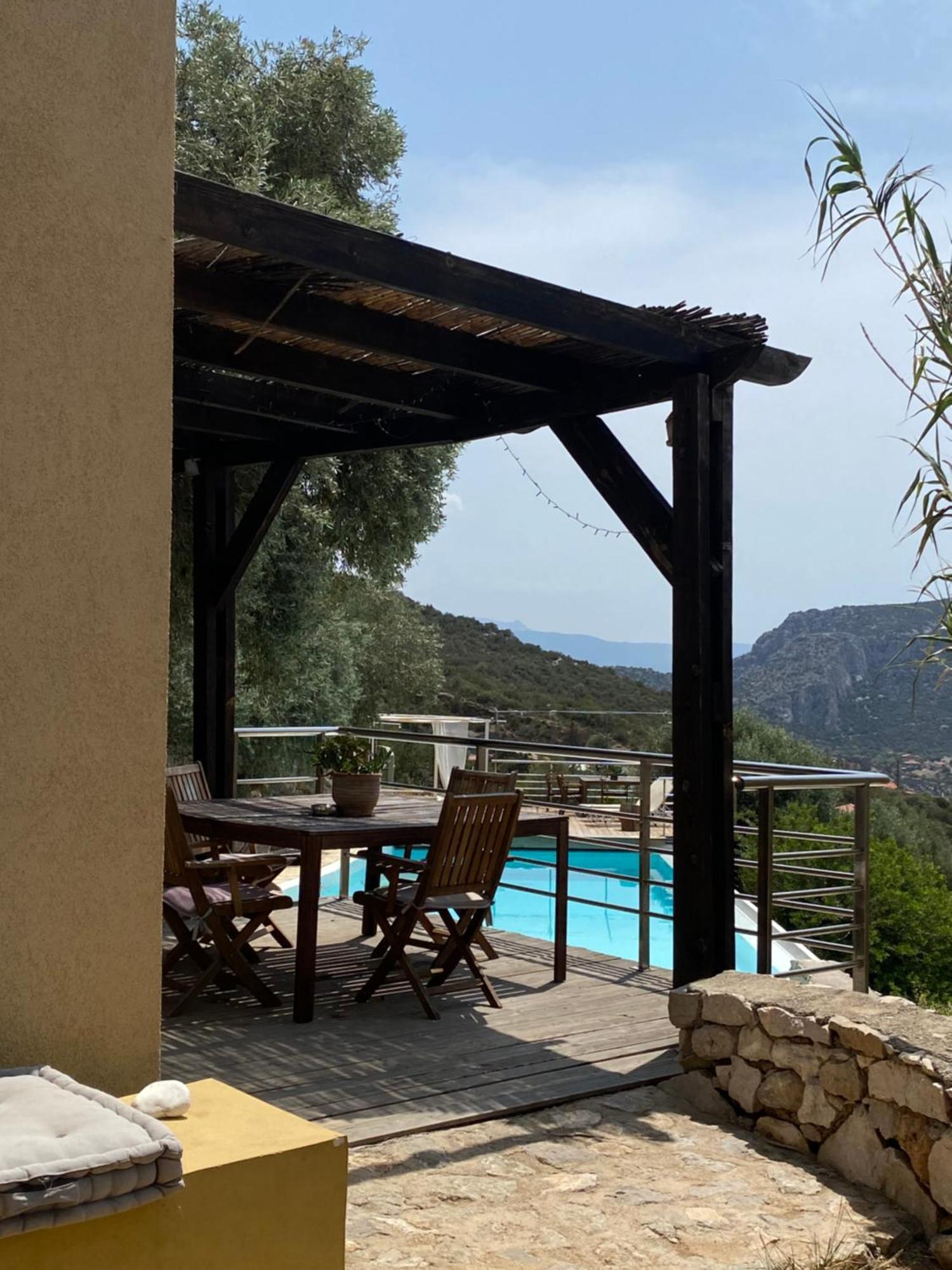 Апартаменты Melolia Estate Thebes Экстерьер фото